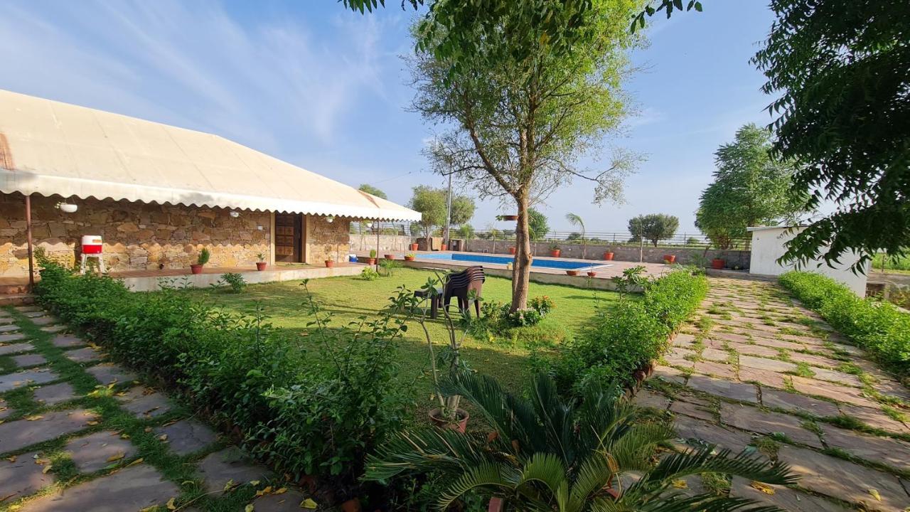 The Rustic Villa, A Stay With Luxuries Amenities And Exotic Nature Divisione di Divisione di Jaipur Esterno foto