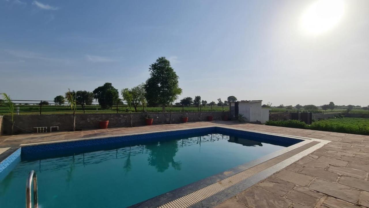 The Rustic Villa, A Stay With Luxuries Amenities And Exotic Nature Divisione di Divisione di Jaipur Esterno foto