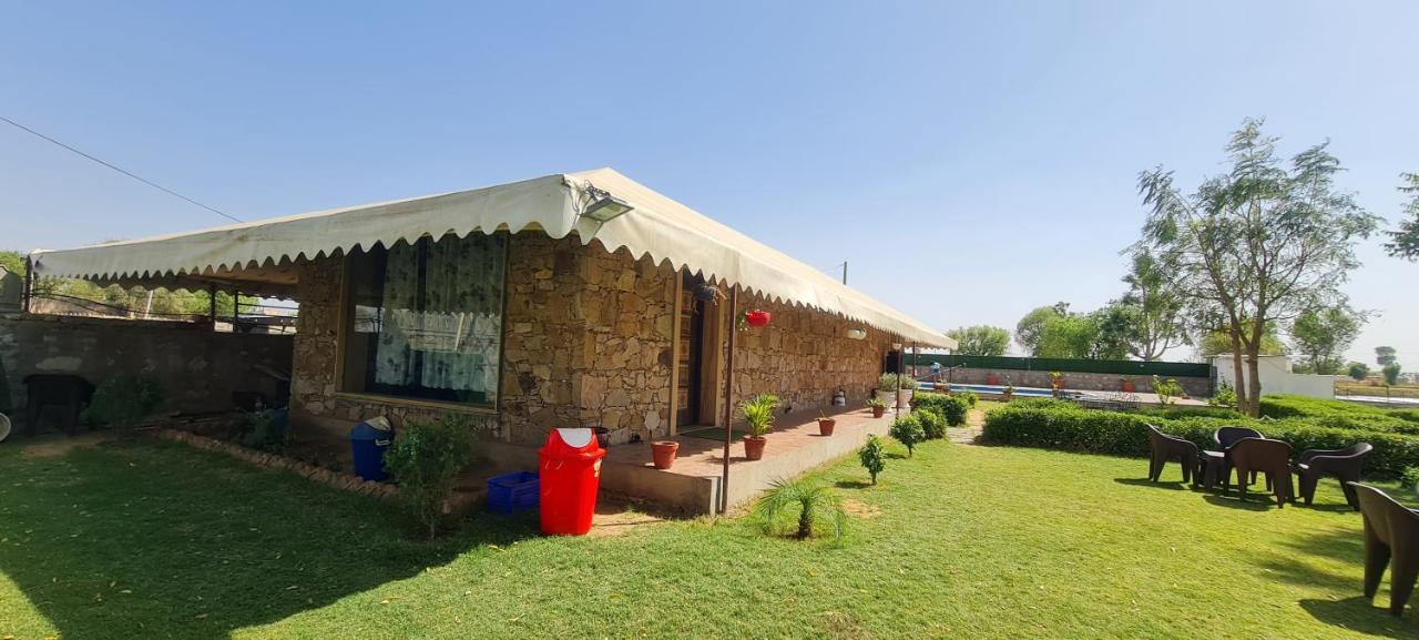 The Rustic Villa, A Stay With Luxuries Amenities And Exotic Nature Divisione di Divisione di Jaipur Esterno foto