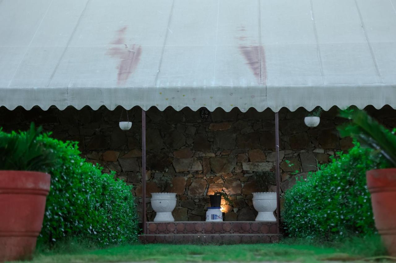The Rustic Villa, A Stay With Luxuries Amenities And Exotic Nature Divisione di Divisione di Jaipur Esterno foto