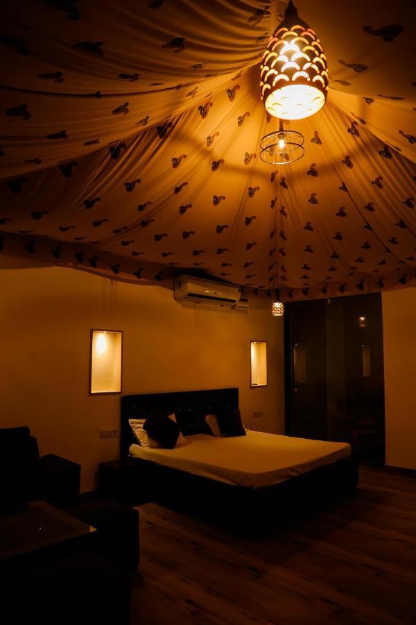The Rustic Villa, A Stay With Luxuries Amenities And Exotic Nature Divisione di Divisione di Jaipur Esterno foto
