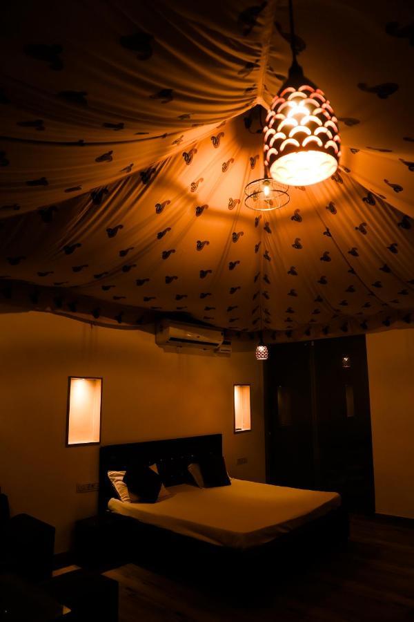 The Rustic Villa, A Stay With Luxuries Amenities And Exotic Nature Divisione di Divisione di Jaipur Esterno foto